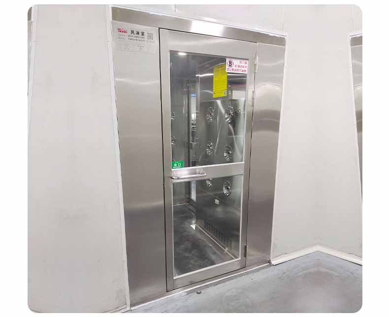 L轉角風淋室安裝3